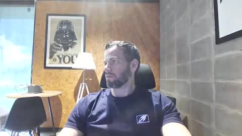 Snapshot of shad0w_hunter chatting on 03/12/25, 12:47 shad0w_hunter online show from 03/12/25, 12:47