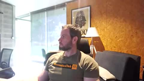 Snapshot of shad0w_hunter chatting on 11/08/25, 02:28 shad0w_hunter online show from 11/08/25, 02:28