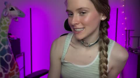 shadebabe online show from 01/28/25, 07:22