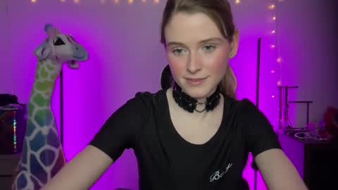 shadebabe online show from 02/02/25, 05:42