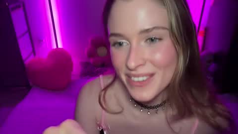 Snapshot of shadebabe chatting on 03/08/26, 09:24 shadebabe online show from 03/08/26, 09:24