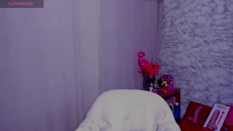 Liz online show from 06/14/26, 01:58