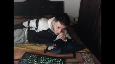 james online show from 07/07/26, 07:45