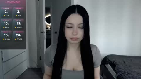 shaecatalina online show from 05/17/26, 10:44