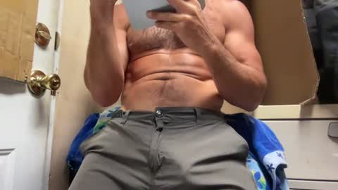 Snapshot of shaffy69 chatting on 06/16/26, 01:08 shaffy69 online show from 06/16/26, 01:08