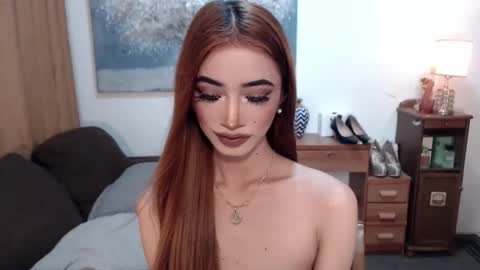 Snapshot of shaina_cummer chatting on 01/15/26, 08:56 shaina online show from 01/15/26, 08:56