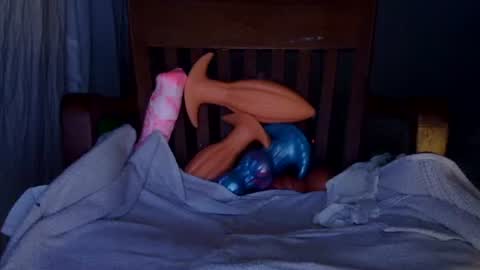 Snapshot of shakespeareisahomie chatting on 11/06/25, 04:46 shakespeareisahomie online show from 11/06/25, 04:46