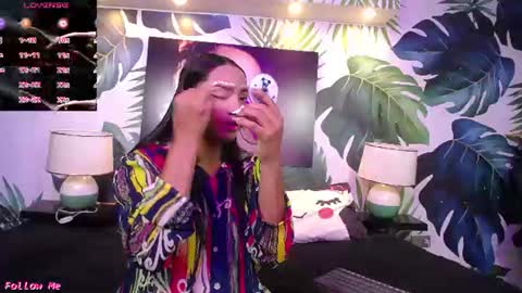 Shakti online show from 06/25/26, 01:04