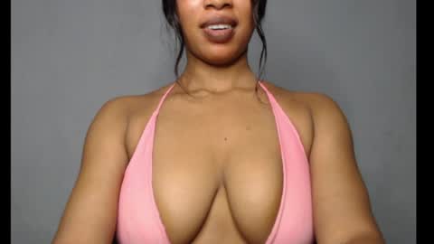 ESTHER online show from 06/01/26, 08:05