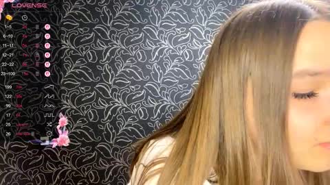 Iris online show from 10/19/25, 09:04