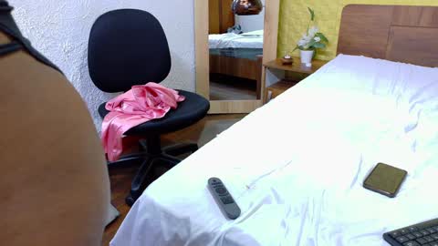 Catalina online show from 12/18/24, 07:08