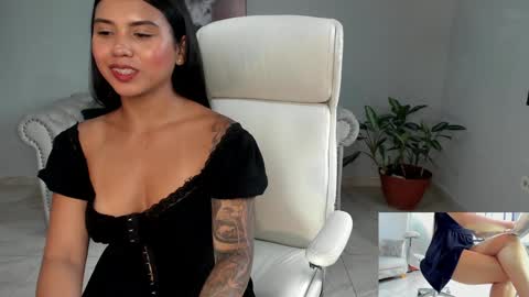 Snapshot of shanabellucy chatting on 02/03/25, 09:39 onlyfans shanabellucy online show from 02/03/25, 09:39