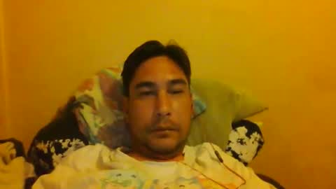 Snapshot of shanan2018 chatting on 11/28/25, 02:09 shanan2018 online show from 11/28/25, 02:09