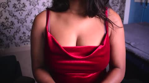 Snapshot of shanaya_indian chatting on 01/15/25, 04:15 shanaya indian online show from 01/15/25, 04:15