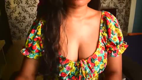 shanaya indian online show from 05/19/26, 04:52