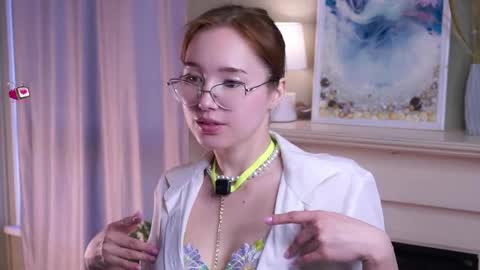 Snapshot of shandrahoner chatting on 05/11/26, 11:49 Liza online show from 05/11/26, 11:49