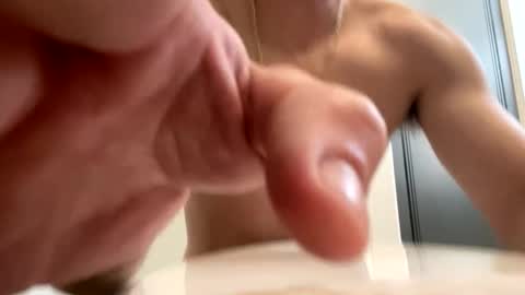 Snapshot of shaneconn1509 chatting on 12/18/25, 08:48 ShaneConn online show from 12/18/25, 08:48