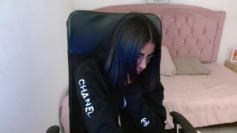 shanelle online show from 02/10/25, 09:36