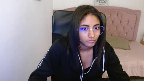 shanelle online show from 03/03/25, 09:22