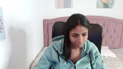 shanelle online show from 10/06/25, 03:26