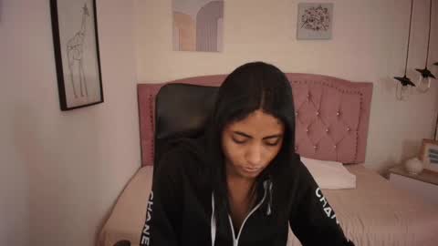 shanelle online show from 11/20/25, 03:07