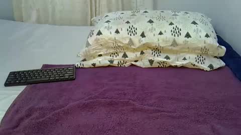 Snapshot of shanell_kiss chatting on 06/05/26, 12:11 shanell kiss online show from 06/05/26, 12:11