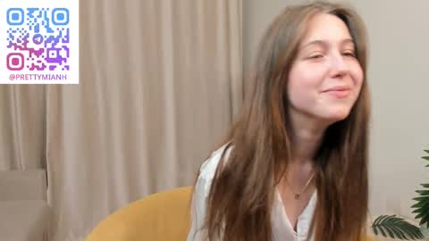 Snapshot of shanellwreath chatting on 02/21/26, 07:04 me name is Mia online show from 02/21/26, 07:04