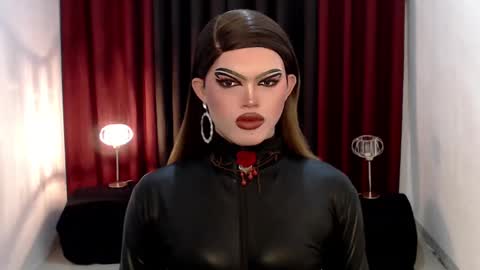 Snapshot of shanex01 chatting on 02/08/25, 09:46 Shane X online show from 02/08/25, 09:46