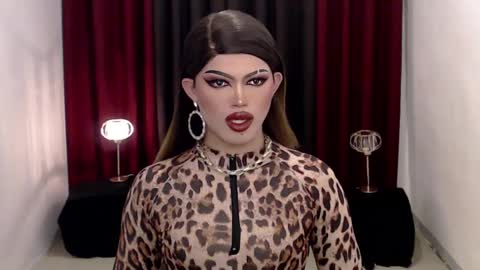 Snapshot of shanex01 chatting on 02/09/25, 08:11 Shane X online show from 02/09/25, 08:11