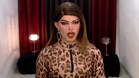 Snapshot of shanex01 chatting on 02/09/25, 11:14 Shane X online show from 02/09/25, 11:14