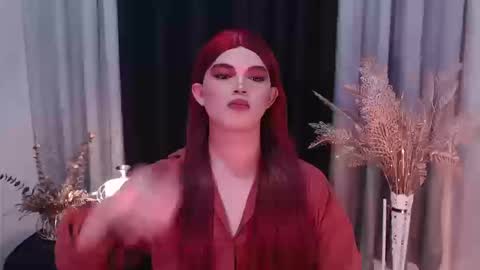 Snapshot of shanex01 chatting on 12/17/25, 06:41 Shane X online show from 12/17/25, 06:41