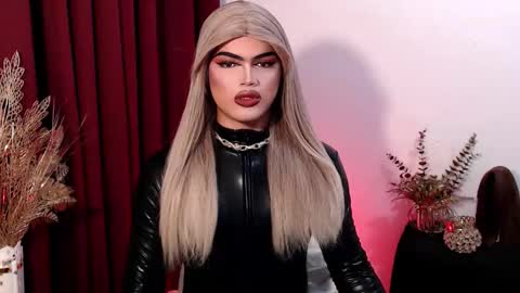 Snapshot of shanex01 chatting on 03/09/26, 11:14 Shane X online show from 03/09/26, 11:14