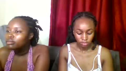 Snapshot of shania_sleigh chatting on 03/25/26, 03:56 shania_sleigh online show from 03/25/26, 03:56