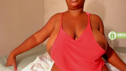 Snapshot of shaniblack chatting on 07/02/26, 07:53 Danna online show from 07/02/26, 07:53