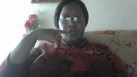 Snapshot of shanice_joy chatting on 11/08/25, 01:00 Joy online show from 11/08/25, 01:00