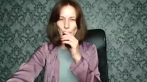 Shannen online show from 12/03/25, 12:03