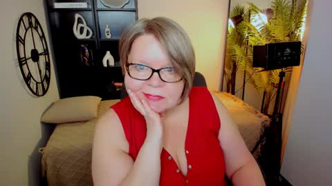 Shannon online show from 05/14/26, 01:51