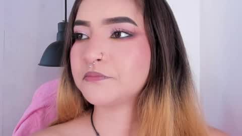 Shanntal  online show from 10/04/25, 08:07