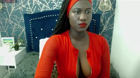 shanntall_tk online show from 02/14/25, 12:03