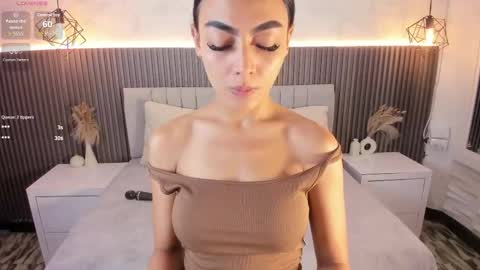 SHANON online show from 10/21/25, 07:03