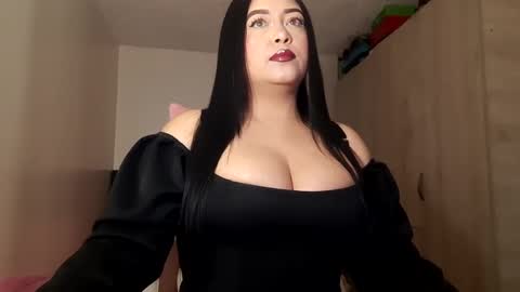 Cami Ortiz independent model online show from 02/08/25, 03:30