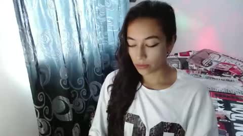 shantal_d03 online show from 11/06/25, 06:20