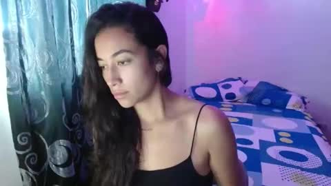 shantal_d03 online show from 11/18/25, 06:56