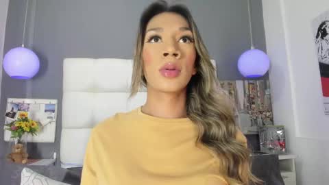 Snapshot of shantal_ferrer3 chatting on 01/07/25, 05:33 shantal_ferrer3 online show from 01/07/25, 05:33