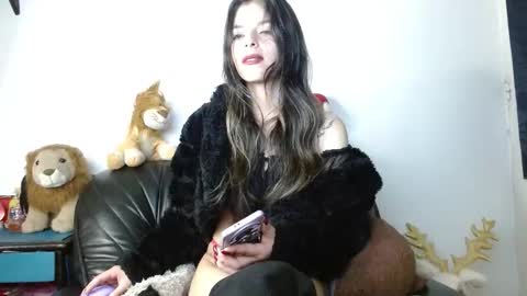 Snapshot of shantal_houston chatting on 03/15/26, 05:13 Shantal online show from 03/15/26, 05:13