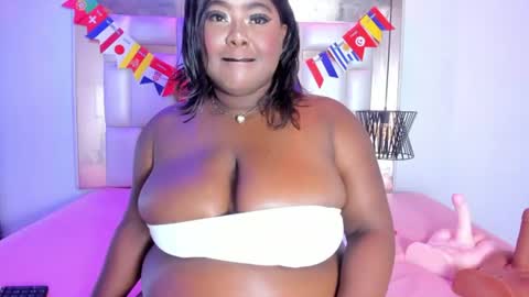 Snapshot of shantaladdams chatting on 06/16/26, 12:57 Shantal online show from 06/16/26, 12:57