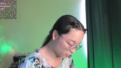 Cat-FOLLOWME and we talk IGshantal cerezo online show from 11/22/25, 08:41