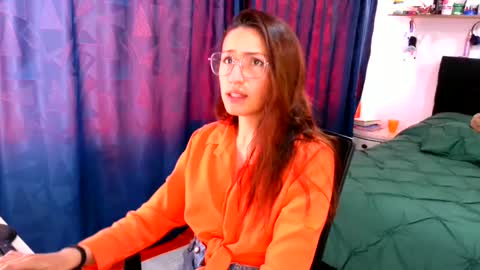 Snapshot of shantaldumont chatting on 10/04/25, 05:00 shantaldumont online show from 10/04/25, 05:00