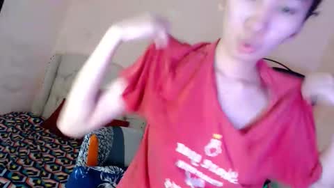 SHANTA FOX  s online show from 10/31/25, 04:02