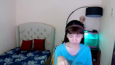 SHANTA FOX  s online show from 03/16/26, 01:00